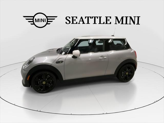 Photo of 2024 Melting Silver III Metallic MINI Hardtop