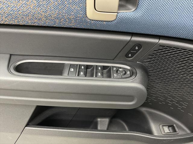 Photo of 2025 Melting Silver III Metallic MINI Countryman
