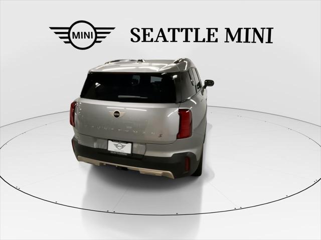 Photo of 2025 Melting Silver III Metallic MINI Countryman