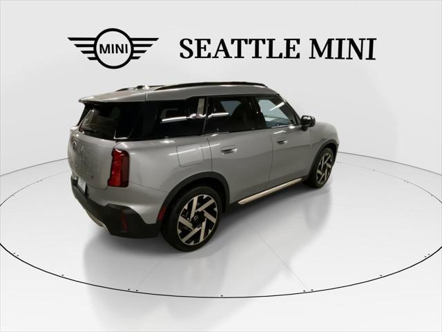 Photo of 2025 Melting Silver III Metallic MINI Countryman
