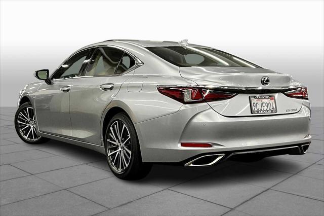 Photo of 2022 Iridium Lexus ES 350