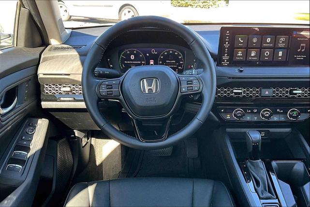 Photo of 2024 Solar Silver Metallic Honda Accord Hybrid