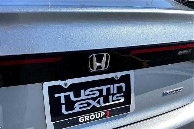 Photo of 2024 Solar Silver Metallic Honda Accord Hybrid