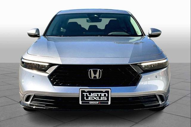 Photo of 2024 Solar Silver Metallic Honda Accord Hybrid