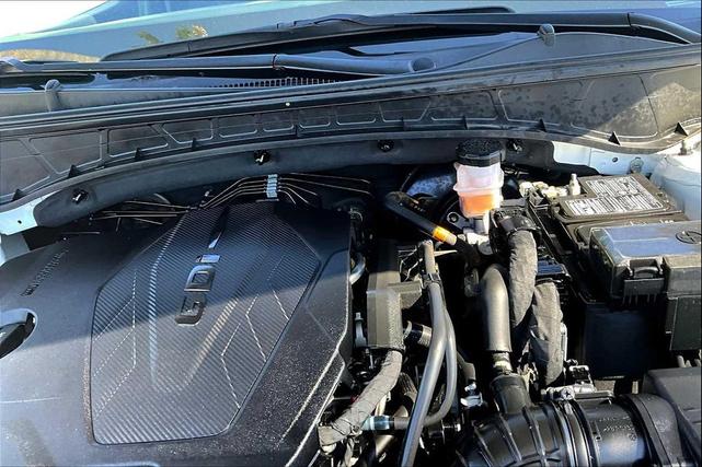 Photo of 2022 Quartz White Hyundai TUCSON
