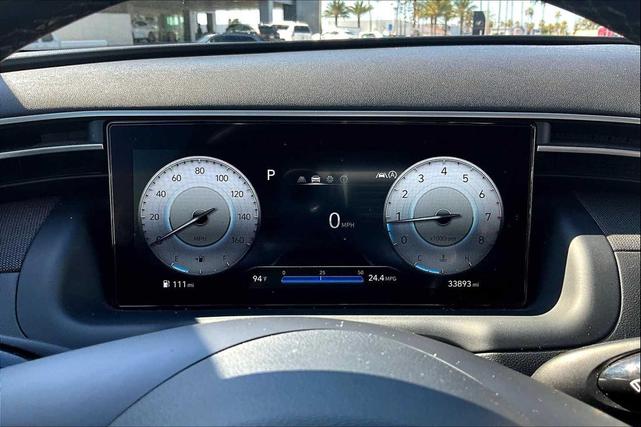 Photo of 2022 Quartz White Hyundai TUCSON