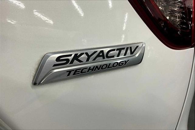 Photo of 2016 Crystal White Pearl Mica Mazda CX-5