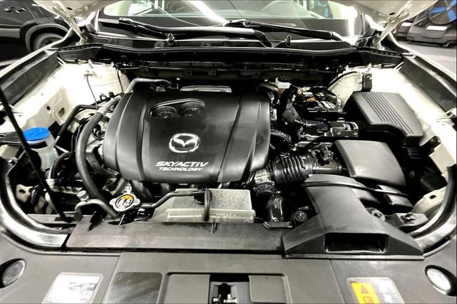 Photo of 2016 Crystal White Pearl Mica Mazda CX-5