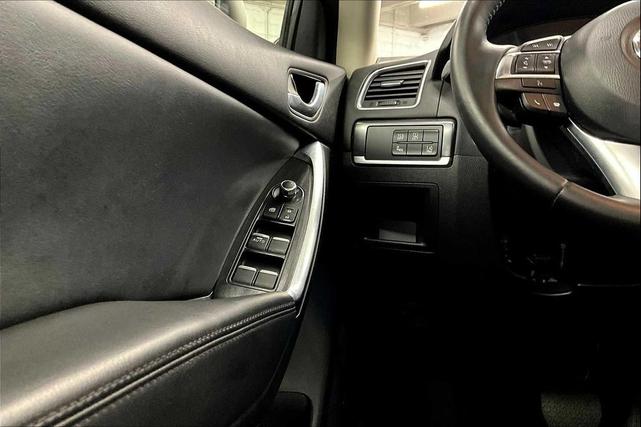 Photo of 2016 Crystal White Pearl Mica Mazda CX-5