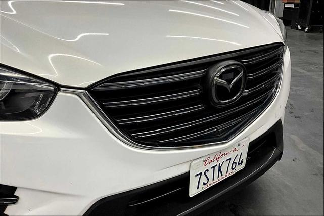 Photo of 2016 Crystal White Pearl Mica Mazda CX-5
