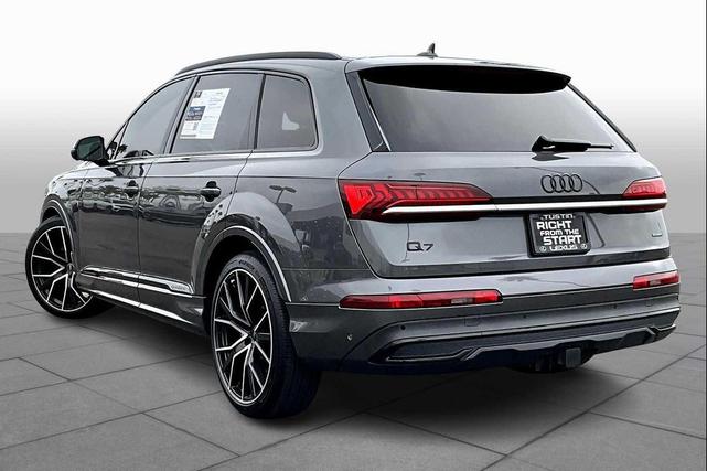 Photo of 2021 Samurai Gray Metallic Audi Q7