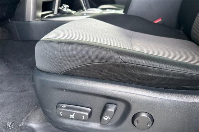 Photo of 2024 Classic Silver Metallic Toyota 4Runner