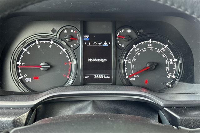 Photo of 2024 Classic Silver Metallic Toyota 4Runner