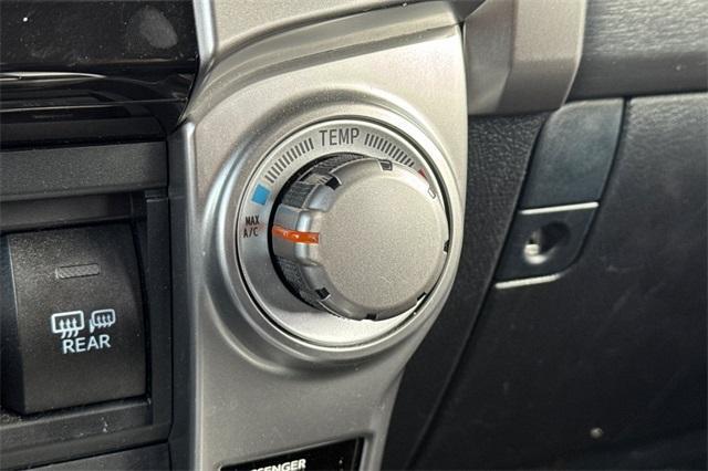Photo of 2024 Classic Silver Metallic Toyota 4Runner