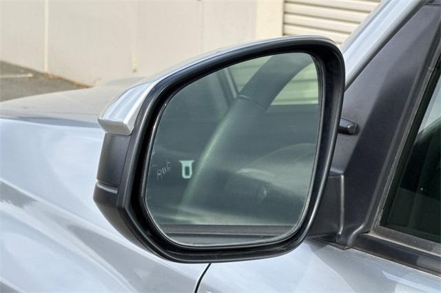 Photo of 2024 Classic Silver Metallic Toyota 4Runner