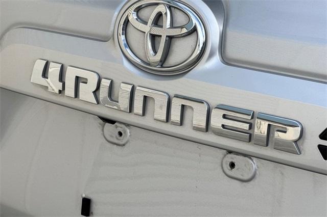 Photo of 2024 Classic Silver Metallic Toyota 4Runner