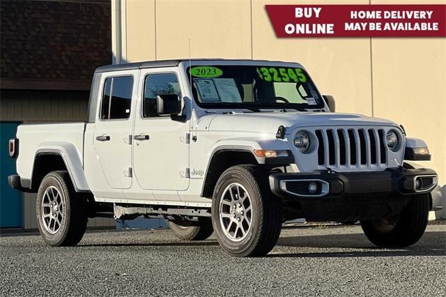 2023 Jeep Gladiator