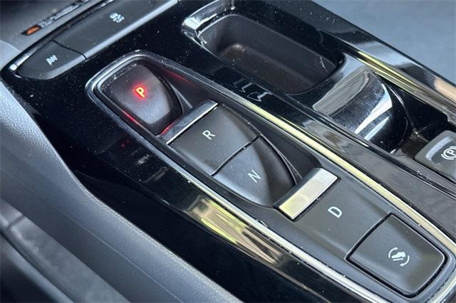 Photo of 2022 Silver Flare Metallic Chevrolet Bolt EUV