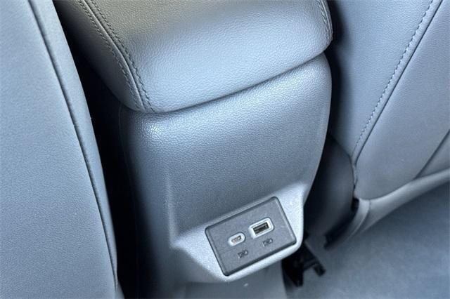 Photo of 2022 Silver Flare Metallic Chevrolet Bolt EUV