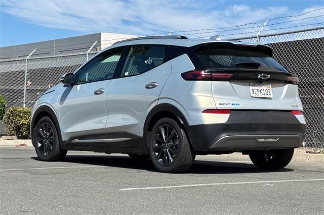 Photo of 2022 Silver Flare Metallic Chevrolet Bolt EUV