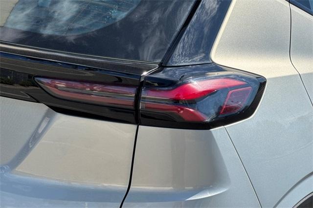Photo of 2022 Silver Flare Metallic Chevrolet Bolt EUV