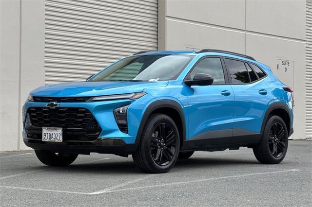 Photo of 2025 Marina Blue Metallic Chevrolet Trax