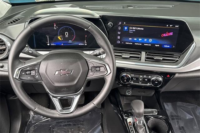 Photo of 2025 Marina Blue Metallic Chevrolet Trax