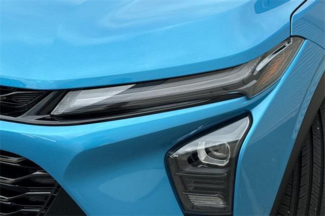 Photo of 2025 Marina Blue Metallic Chevrolet Trax