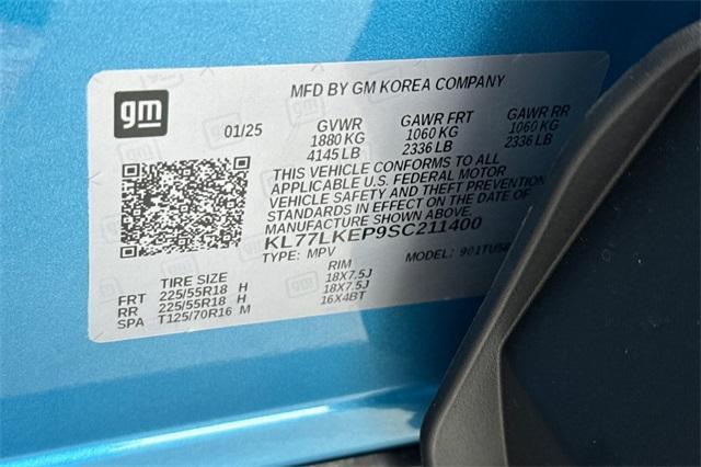 Photo of 2025 Marina Blue Metallic Chevrolet Trax