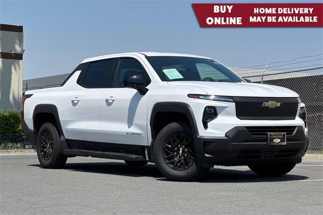 Photo of 2024 Summit White Chevrolet Silverado EV