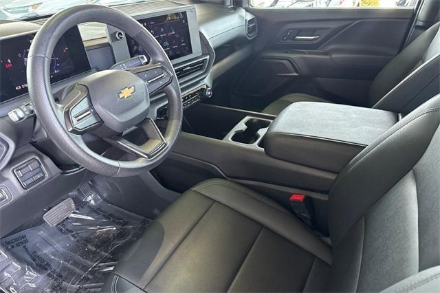 Photo of 2024 Summit White Chevrolet Silverado EV
