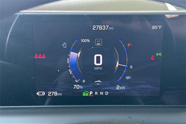 Photo of 2024 Summit White Chevrolet Silverado EV