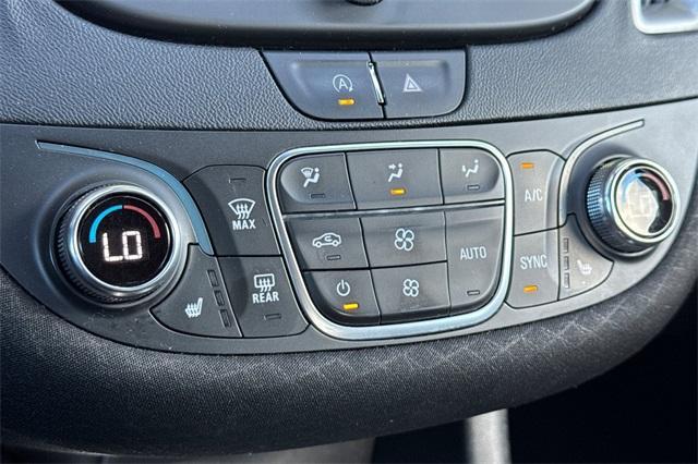 Photo of 2022 Mineral Gray Metallic Chevrolet Malibu