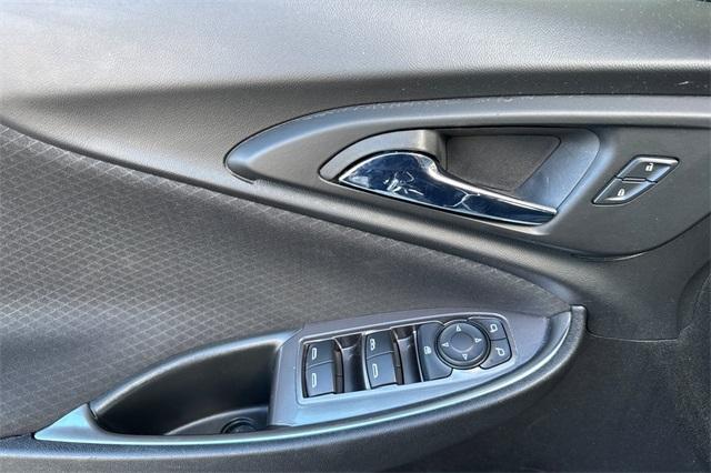 Photo of 2022 Mineral Gray Metallic Chevrolet Malibu