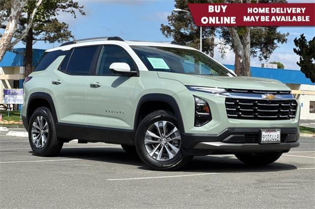 Photo of 2025 Cacti Green Chevrolet Equinox