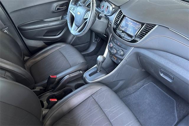 Photo of 2022 Mosaic Black Metallic Chevrolet Trax