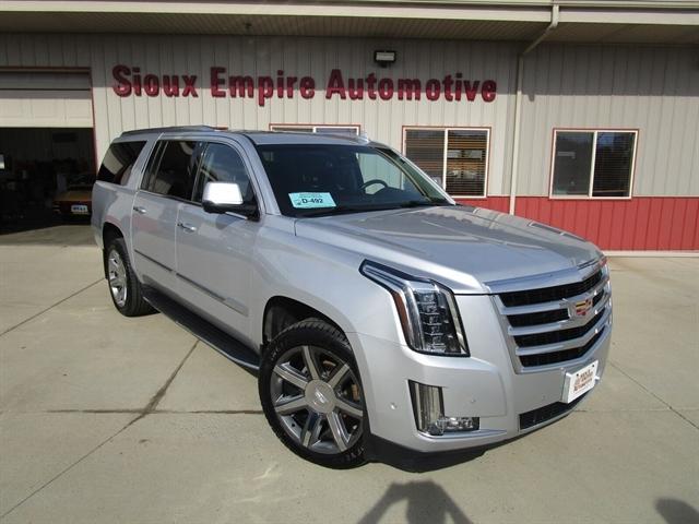 2018 Cadillac Escalade Esv