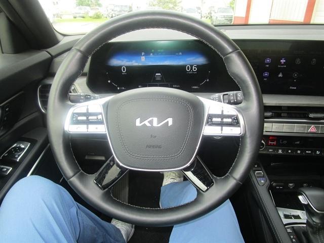 Photo of 2024 Green Kia Telluride