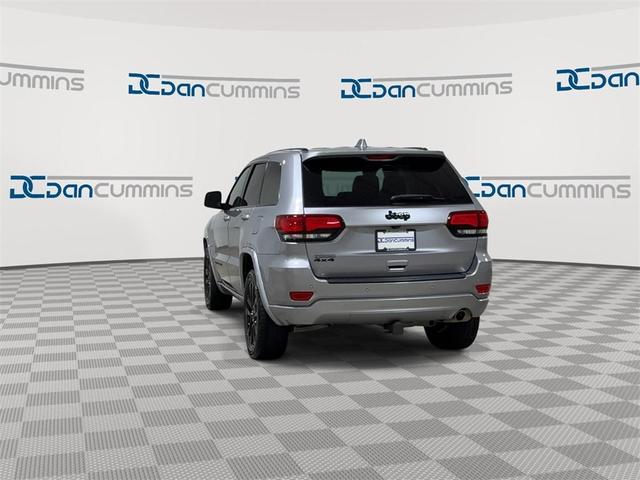 Photo of 2021 Billet Silver Metallic Clearcoat Jeep Grand Cherokee