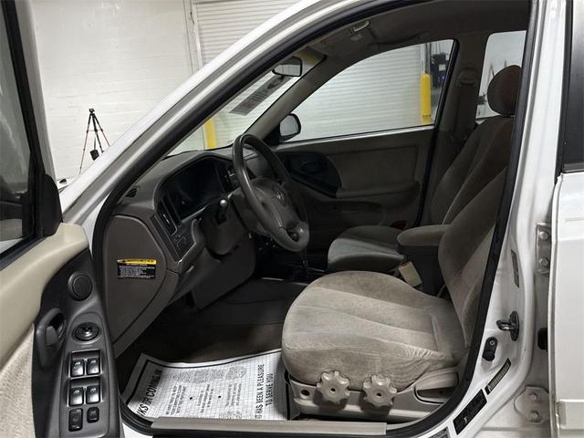 Photo of 2006 Nordic White Hyundai ELANTRA