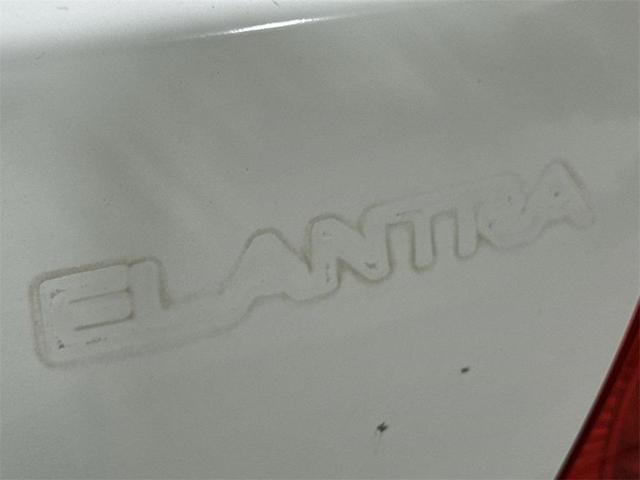 Photo of 2006 Nordic White Hyundai ELANTRA