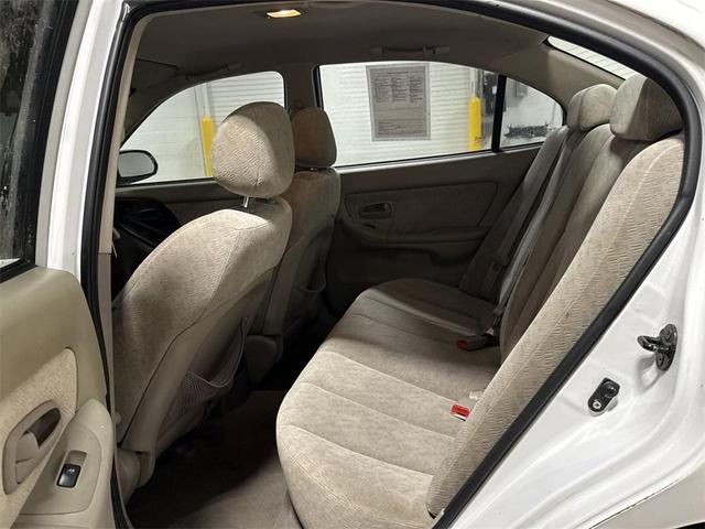 Photo of 2006 Nordic White Hyundai ELANTRA