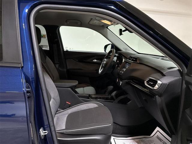 Photo of 2023 Blue Glow Metallic Chevrolet Trailblazer
