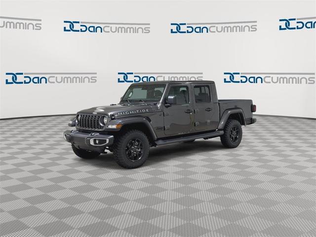 Photo of 2025 Granite Crystal Clearcoat Metallic Jeep Gladiator