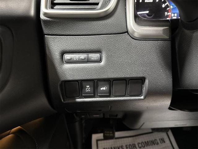 Photo of 2016 Cayenne Red Nissan Murano