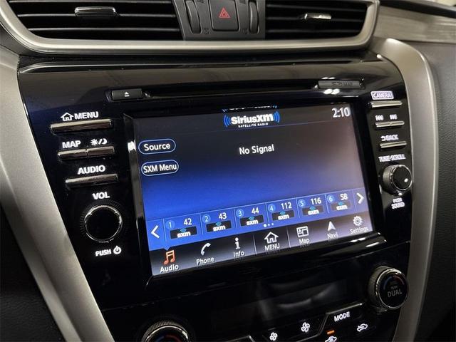 Photo of 2016 Cayenne Red Nissan Murano