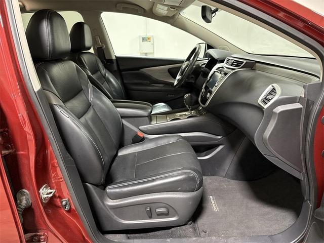 Photo of 2016 Cayenne Red Nissan Murano