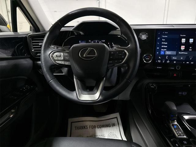 Photo of 2022 Black Lexus NX 250