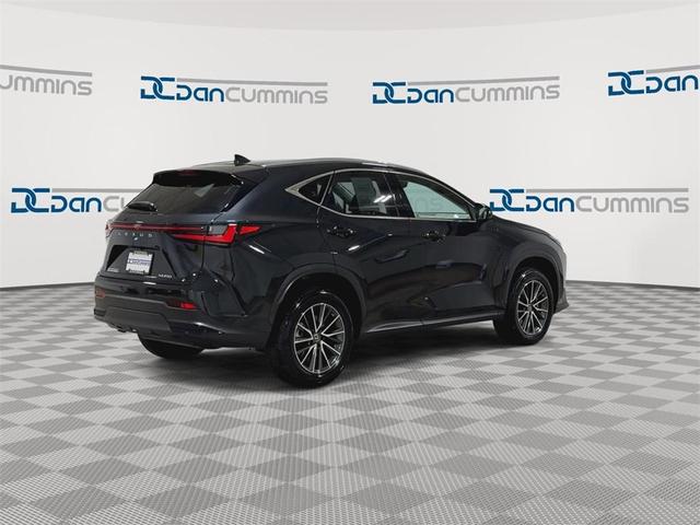 Photo of 2022 Black Lexus NX 250