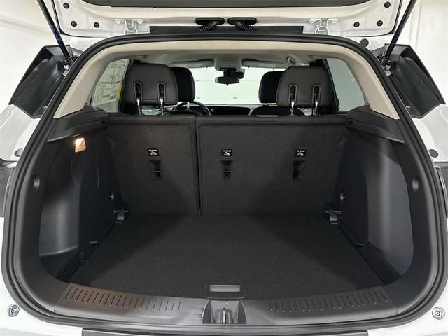Photo of 2026 Summit White Buick Encore GX